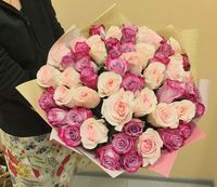 букет из 51 розы 60